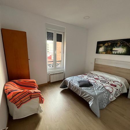 Alba Renueva 6 Apartment Leon Exterior photo